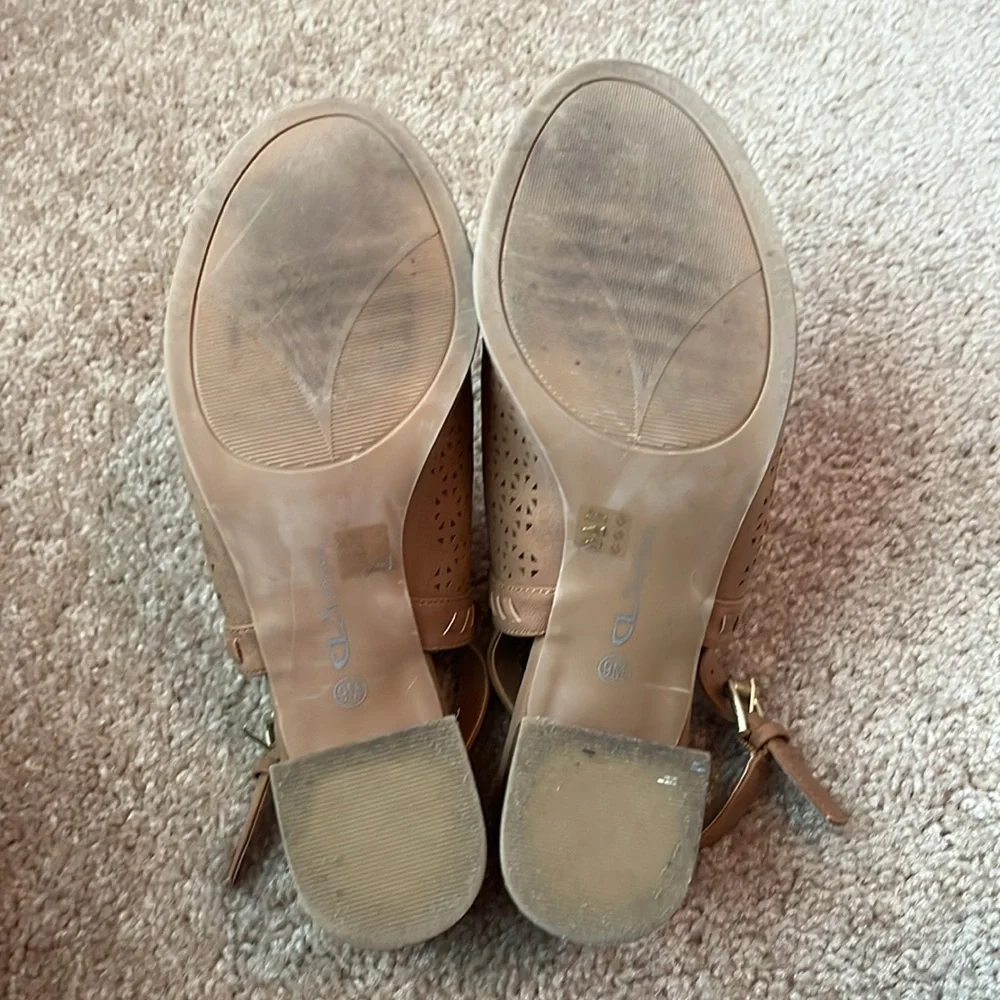 CL by Laundry Peep Toe Sandals